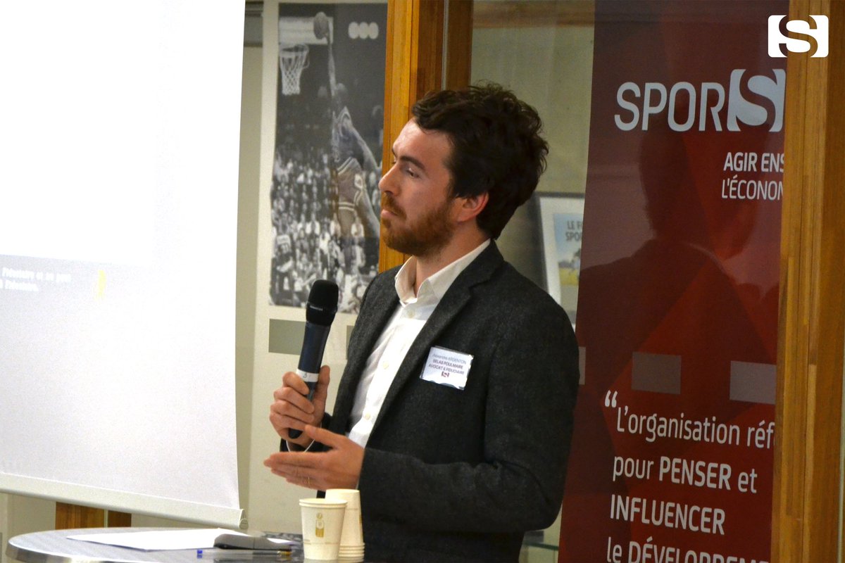 📸Retour en images sur l'intervention passionnante de notre collaborateur <a href="/AlexArgenton/">Alexandre Argenton</a> lors de la conférence organisée par @Sporsora , acteur majeur du sport business, qui réunit les professionnels de l'industrie, autour du thème «Droit à l’image dans le Sport»🎙️