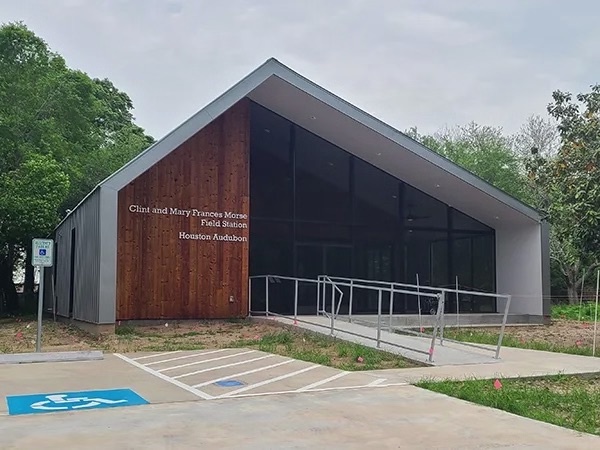 The Clint and Mary Frances Morse Field Station designed for @HoustonAudubon had their grand opening last month. Learn more about the project: ecs.page.link/Z7cDJ 

#HoustonAudubon #civilengineering