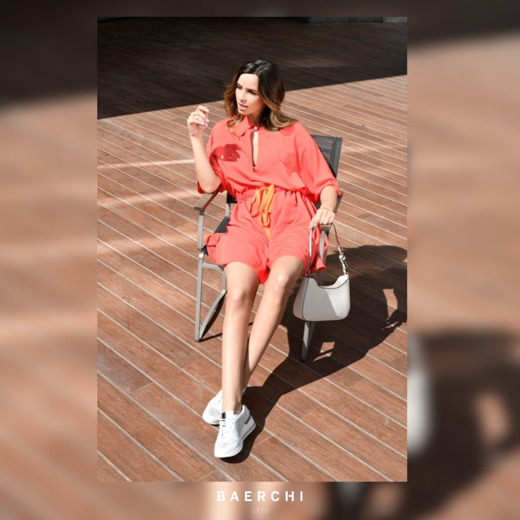 Llega el día de la madre y tenemos el regalo que necesitas para lucirte con ella. En Baerchi te ofrecemos tantas opciones como tipos de madres hay. Eso sí, siempre cómodos y de alta calidad para que sean sus aliados en su día a día. 🥿👠👡 

No esperes … instagr.am/p/CrvrzhJstiF/