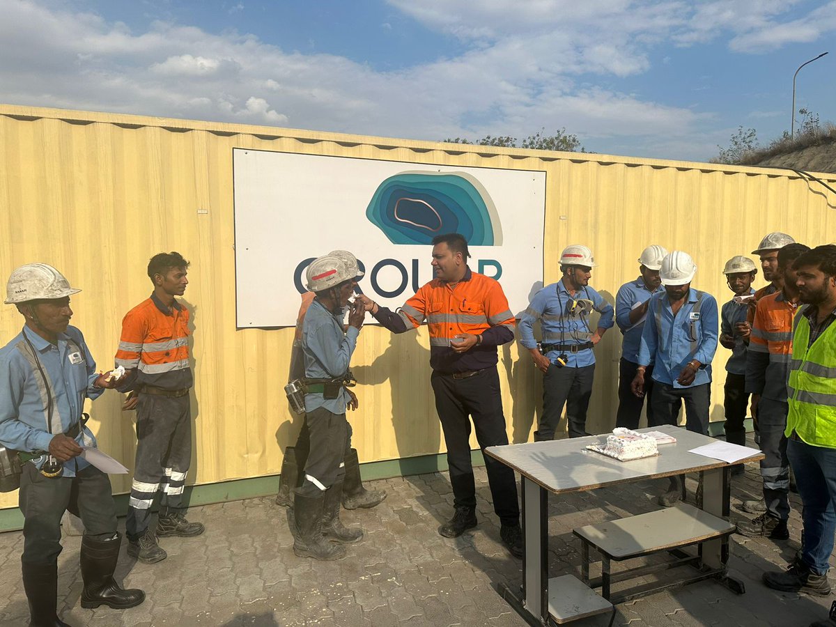 GroupR_Mining's tweet photo. Glimpse of Labour day celebration.

Site : SK Mines, Dariba.

#labourday2023 #happiness #joyfulmoments https://t.co/grPDvUnG37