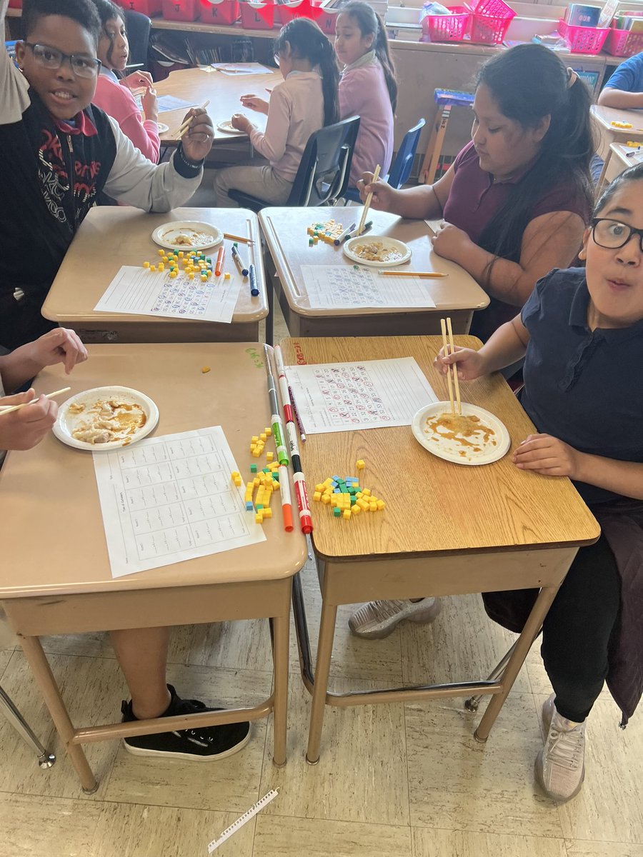 3rd graders students are using stories to bring math to life!!! After reading “The Have a Good Day Cafe”, they had a chance to taste Mandoo (Korean dumplings). #asianpacificamericanheritagemonth #mathbythebook #makinglearningfun <a href="/brynn_kardash/">Brynn Kardash</a> <a href="/IPSSchools/">IPS</a> <a href="/LelaSimmons19/">Lela Simmons</a>