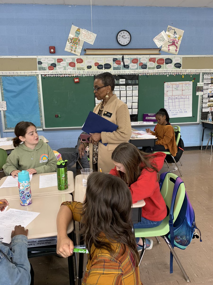 Lori Widney tweet media