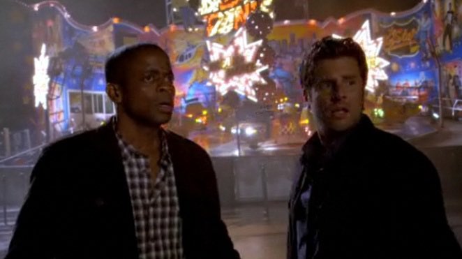 Risaj06's tweet photo. #Psych4 
#PsychQuoteOfTheDay #PsychAtRandom 
#ReadyForPsych4 
🍍🍍🍍🍍
@PsychPeacock @peacock 
Why do I smell like bacon, Shawn? https://t.co/Q3h5jWMp4f