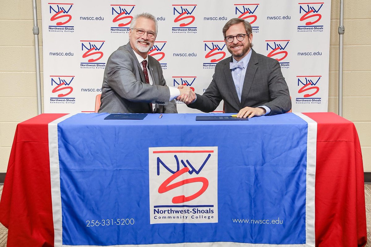 NWSCC's tweet photo. READ the FULL STORY ➡️ https://t.co/LlXhvxR3lA #nwscc #Job2Degree #reachmethod #communitycollege #university #teachershortagesolutions https://t.co/YKH54I8NKM