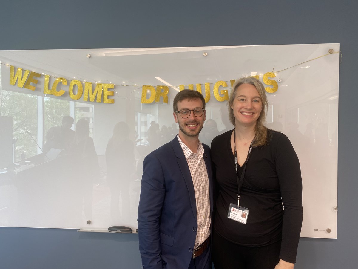 lindsayschwarz's tweet photo. Belated post to say huge congrats to @hughes2195 for defending his thesis from @StJudeResearch🎉 Can't wait to see the amazing things you do in Seattle! 2nd pic is a present from Alex of the first time we saw ConVERGD work...will forever be one of my favorite days in lab🤩 https://t.co/mEpo61M3tD