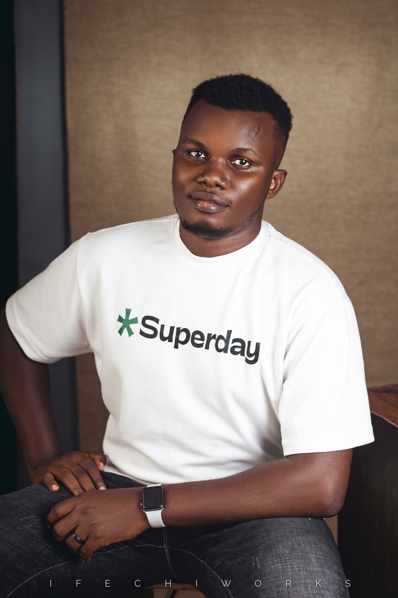 My name is Ajulu.

I am on a Mission to build tools and resources that significantly improve the experience that people have with online learning.