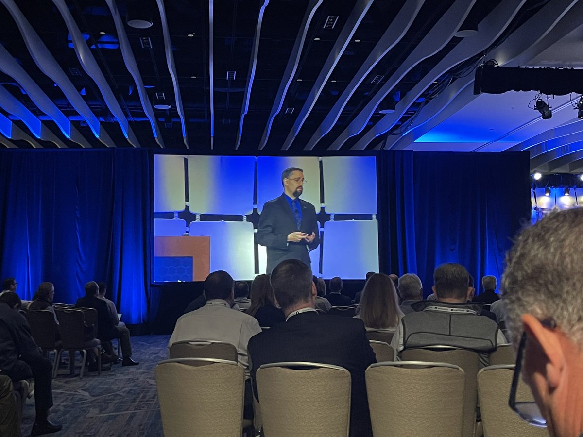 BillMHarris's tweet photo. @MichaelKitces delivering awesome content at #ACEAcademy2023. Excellent lineup out together by @iw_inst https://t.co/75dnsFliDL