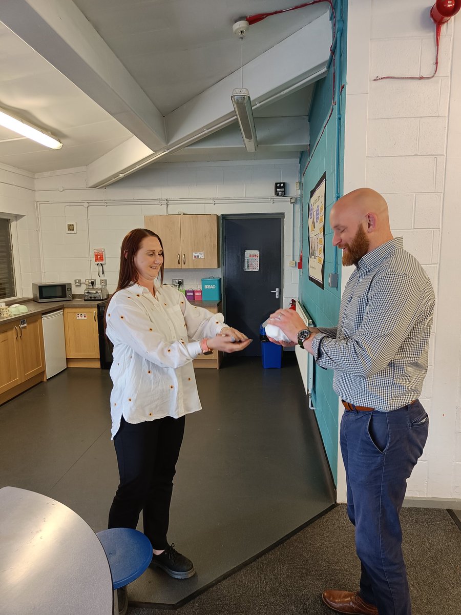 JimButterwood's tweet photo. What a cracking day at @springwellLC with a cracking bunch of people looking at RRBs, Sensory and Play Regulation with @BridgetR0dgers and @ashley2182. Great to be back!

@PosRegard @WellspringAT
#WeMakeADifference https://t.co/KUg52kmgP8