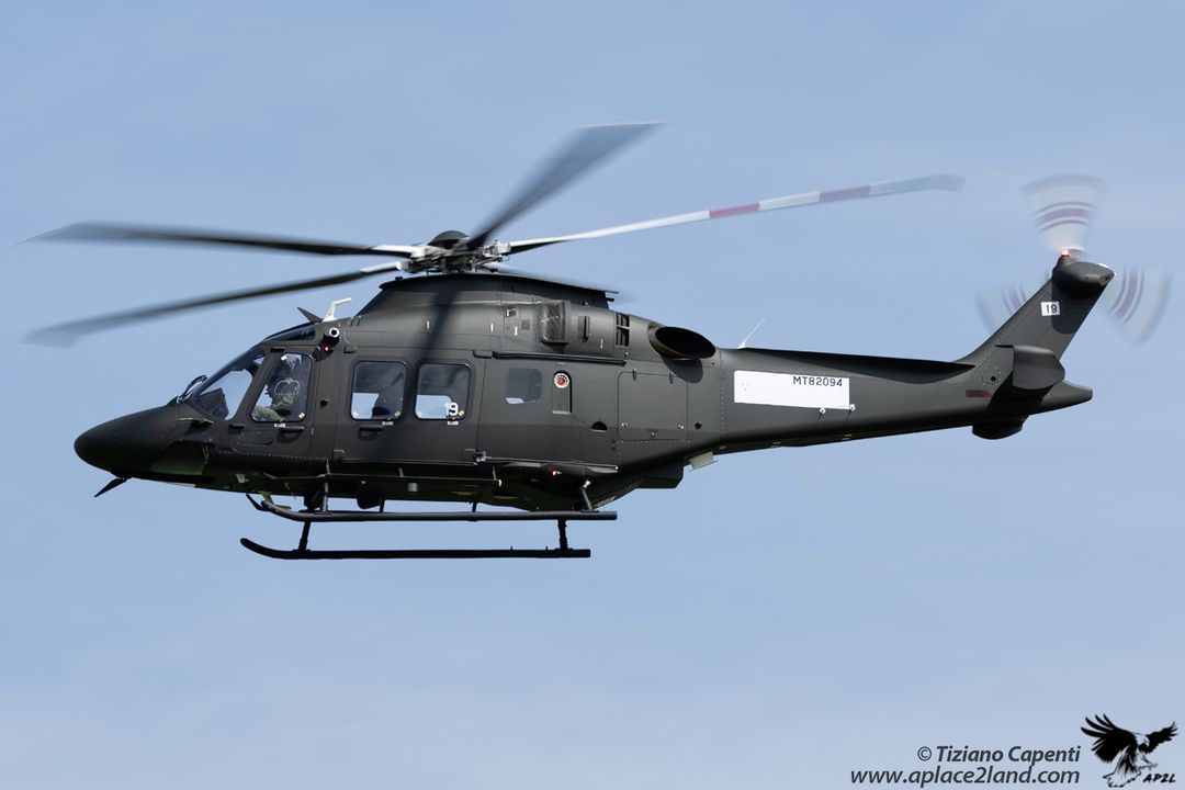 Third AW169B for Austrian Armed Forces (Bundesheer)!

CSX82094 AW169B LUH c/n 72019

#aw169b #aw169 #aw169helicopter #aw169family #aw169mLUH #bundesheer #austrianarmy #elicottero #helicopters #helicopter #helicopterpilot #helicopterphotography #vergiate #agustawestland #agusta #a