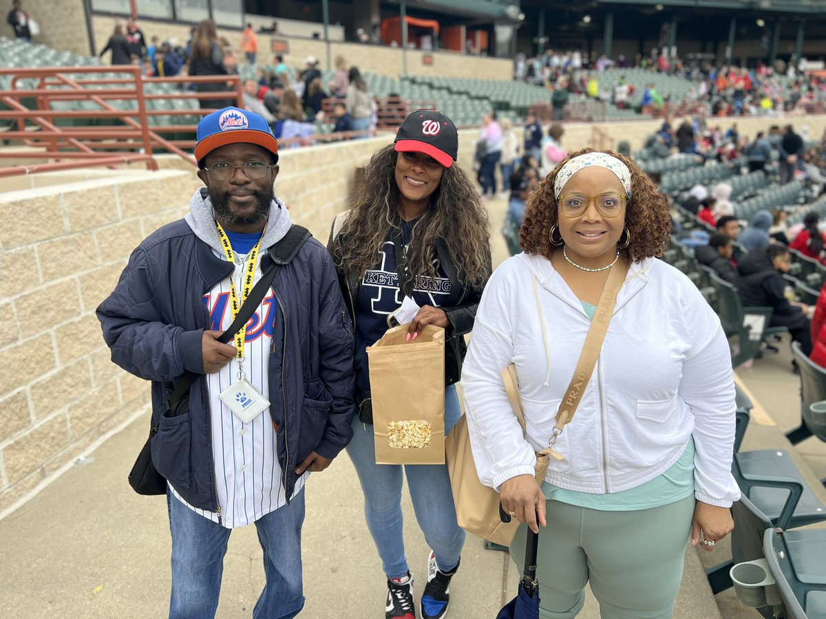 KetteringMiddle's tweet photo. #Fieldtripping with our 6th grade scholars at the @BowieBaysox game on STEM Day! https://t.co/egHJiLnpYF
