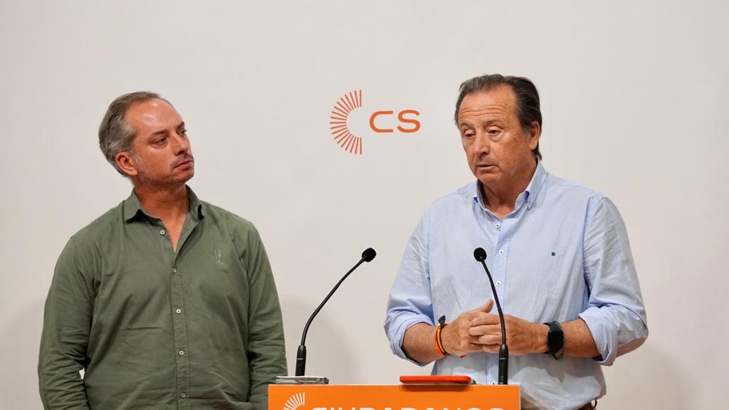fedexcaza_'s tweet photo. 🟠 @CsExtremadura  se suma a la campaña Responsabilidad Política por la Caza.

👉🏻 Su presidente, F. Baselga, ha declarado que "hemos sido el partido que más iniciativas ha presentado en favor de la caza en la Asamblea de Extremadura durante esta legislatura".

#LaCazaTambiénVota https://t.co/U7gVu7d4x6