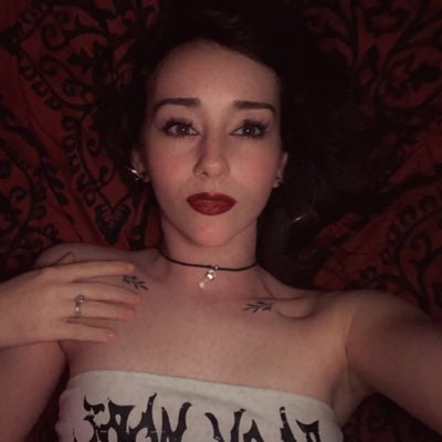 SarahJane_22's tweet photo. #NewProfilePic https://t.co/SExxAhDckF