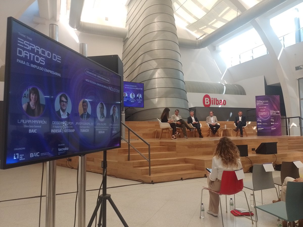 clau_jimenezh's tweet image. La pertinencia, valor, calidad, gobernanza, interoperabilidad, regulación, accesibilidad, experimentación y apertura de los datos, son los principales retos para su aprovechamiento en el impulso empresarial 
#espaciodedatos una mirada desde la industria, salud y movilidad