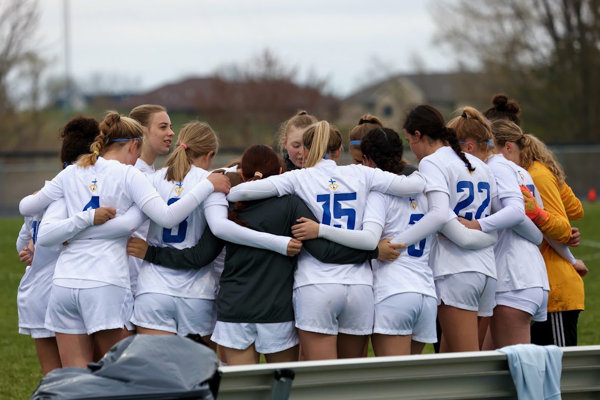 wahlert_gsoccer's tweet photo. Happy happy game day!! 
⚽️: Prairie High School 
⏰: 4:15
📍: Wahlert https://t.co/KQZJcfHOe5