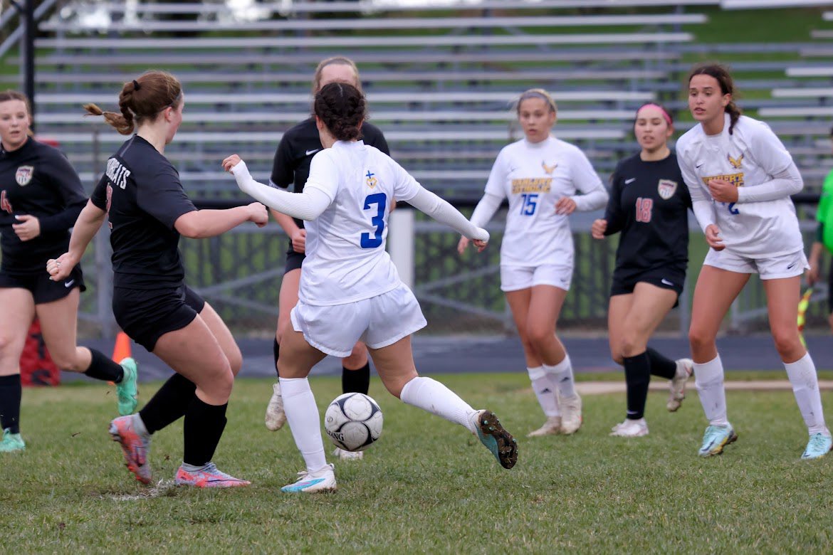 wahlert_gsoccer's tweet photo. Happy happy game day!! 
⚽️: Prairie High School 
⏰: 4:15
📍: Wahlert https://t.co/KQZJcfHOe5