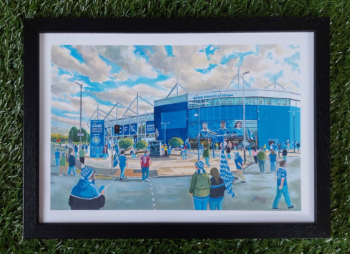 jeremy_harringt's tweet photo. IF LEICESTER STAY UP, I will be giving away a £50.00 gift voucher + free postage, to be spent on any JH Football product.
To enter, just follow &amp; retweet. Winner will be drawn the day LCFC are mathematically safe. 🤞&amp;🤞 https://t.co/4vr4pF8L1t