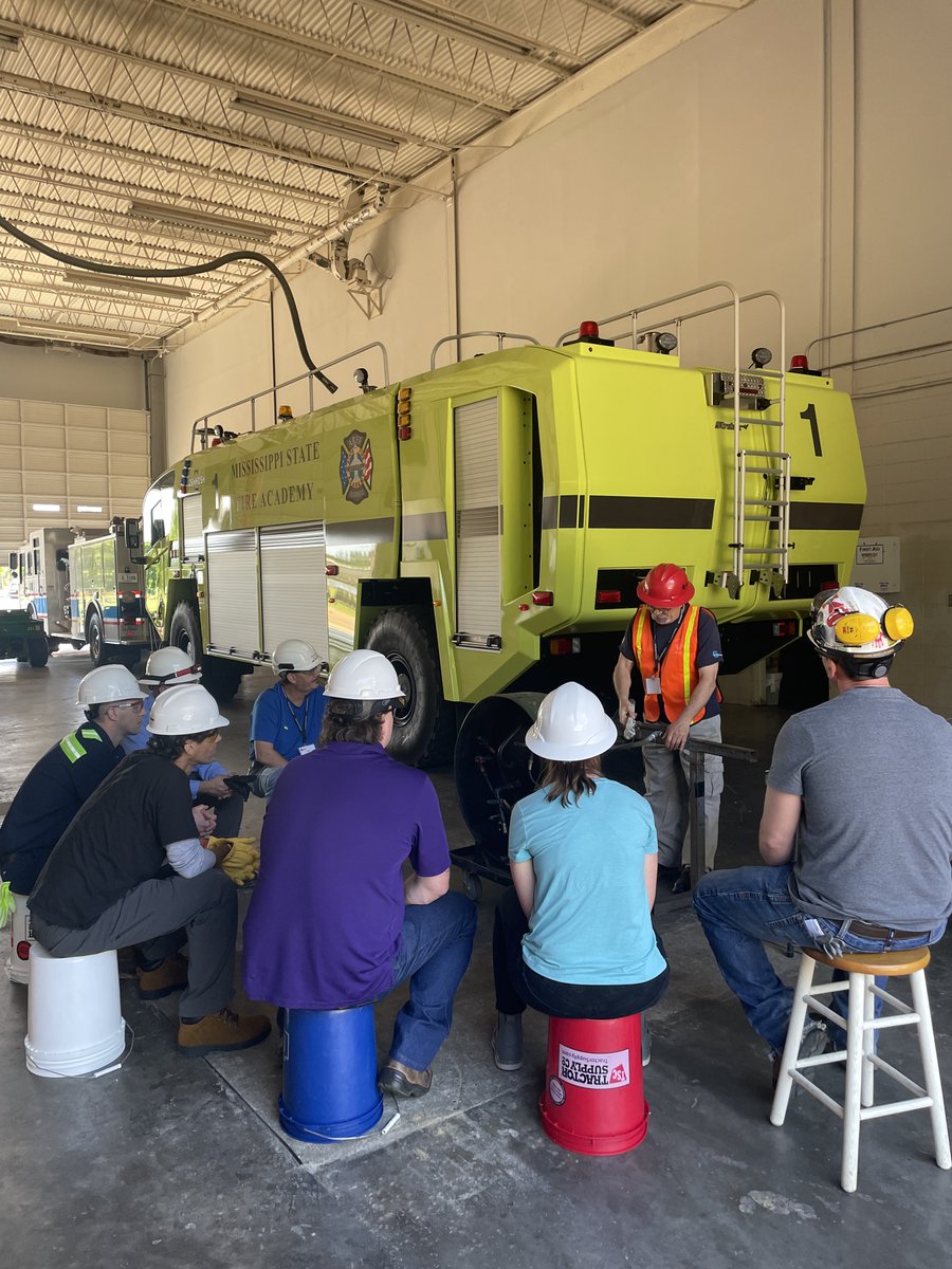 TheChlorineINST's tweet photo. CI staff, instructors, and students, are on Day 2 of CHLOREP Team Training for 2023! Today students are wrapping up training on the Emergency A, B, and C Kits, as well as the Smoke House &amp; PPE Demo. https://t.co/sb4h876A3W