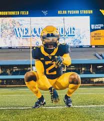 Scott Freeman (@s2freemann) on Twitter photo I’m extremely blessed to receive a offer from West Virginia!!💛
<a href="/Beastupacademy/">Coach Melik Brown</a> <a href="/coachkscott_/">Kenny Scott</a> <a href="/ESideRecruits/">East Side High School Football Recruits</a> <a href="/ESTigerFootball/">East Side Tiger Football</a> <a href="/WVUfootball/">West Virginia Football</a> @RivalsFriedman I’m extremely blessed to receive a offer from West Virginia!!💛
<a href="/Beastupacademy/">Coach Melik Brown</a> <a href="/coachkscott_/">Kenny Scott</a> <a href="/ESideRecruits/">East Side High School Football Recruits</a> <a href="/ESTigerFootball/">East Side Tiger Football</a> <a href="/WVUfootball/">West Virginia Football</a> @RivalsFriedman