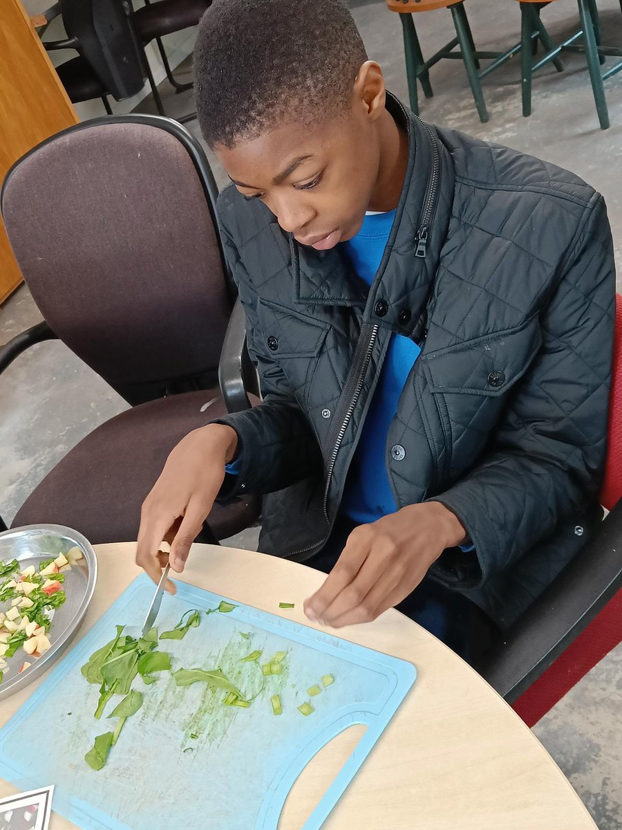 SchoolSnowflake's tweet image. We’re back at Heathrow Special Needs Centre after the recent break. Our pupils were very excited to be back on track with their practical #lifeskills &amp;amp; #workskills. We were also so happy to welcome back A, who has been out of school due to transport issues.