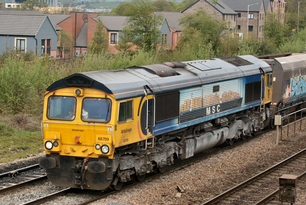 66709 at Tapton on 6M05 1051 Tinsley Yard Gbrf to Coton Hill Tc Gbrf #Class66 #ShedWatch #Trainpic