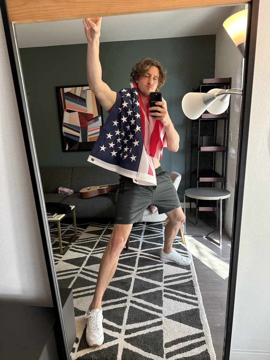 GUYS!! SO PUMPED TO ANNOUNCE IM GOING ON TOUR IN THE USA and <a href="/sarakaysmusic/">Sara Kays</a> is opening!! 🇺🇸 Sign up to my mailing list in my bio for pre-sale passwords!! 🥹🫶🏻

Artist Presale: Wed. May 3 @ 10am local 
Spotify Presale: Wed. May 3 @ 12pm local
Public Onsale: Fri. May 5 @ 10am local