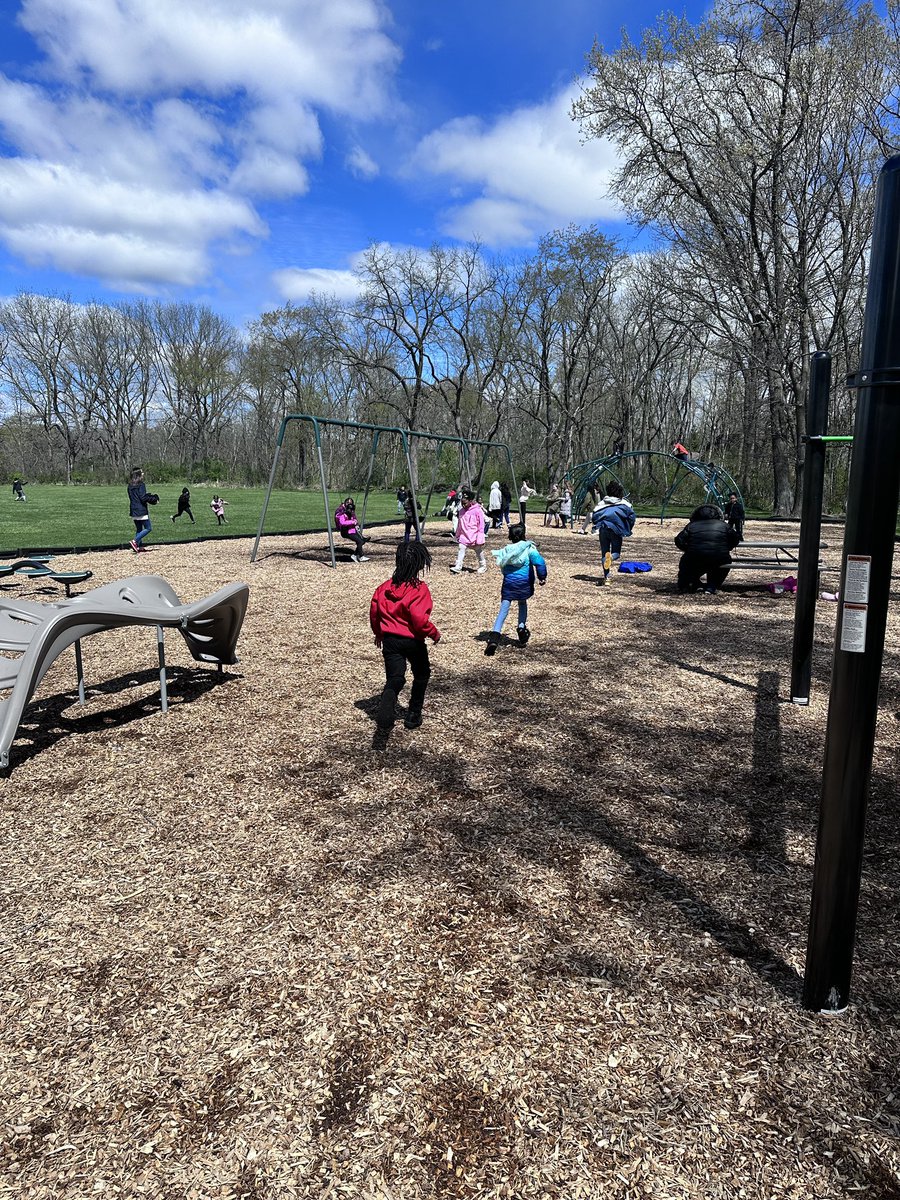 Mrs. Ballard tweet media