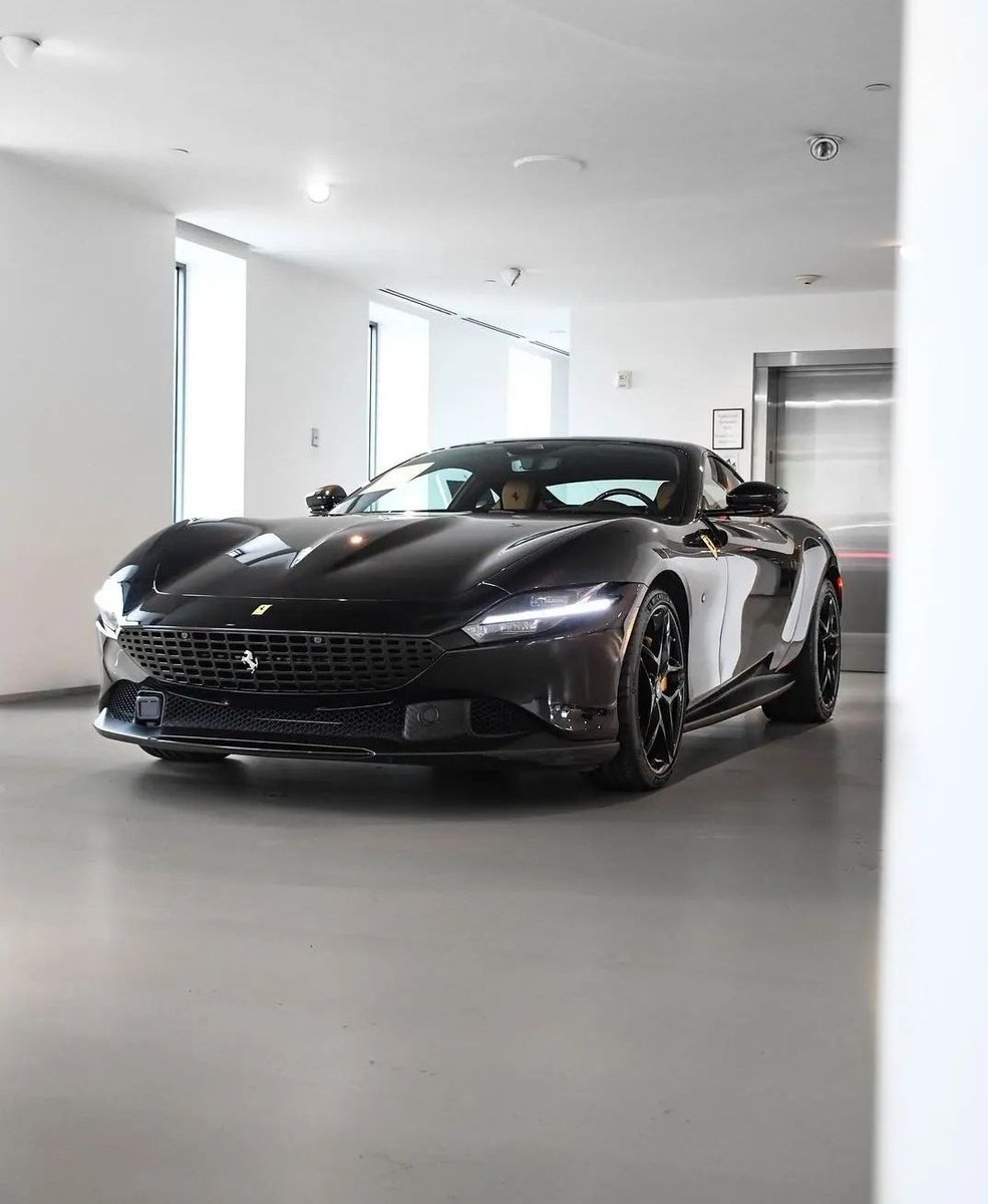 DailyFerrariTM's tweet photo. Ferrari Roma ✨️ https://t.co/56FE1tyyDc