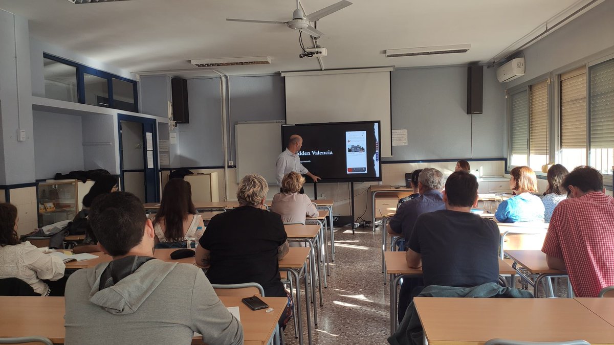 HiddenValencia tweet media