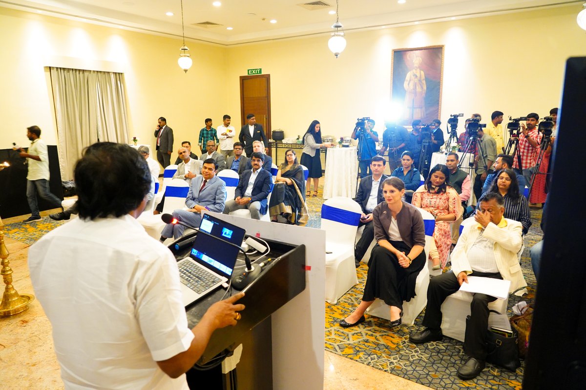 officeofMTR's tweet photo. The Hon'ble Minister for IT and Digital Services expressed his pleasure in attending the launch of 'The Annalise India Innovation Centre' by @annalise_ai, an Australian digital health company. The Centre will focus on AI-based scans & reports and aims to strengthen the healthcare industry in Tamil Nadu by leveraging the state's talent in Artificial Intelligence & Data Science. This launch is a positive step towards enhancing the Australia-Tamil Nadu relationship. #digitalhealth #AI #healthcare #innovation