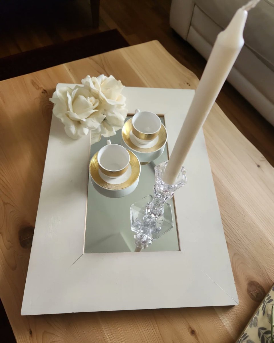 Lilo_Designs's tweet photo. A #golden gift for mom 💛 https://t.co/sJnpeXjgKb