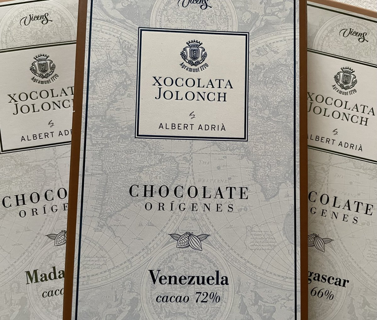 etspr's tweet image. Looking forward to trying these from @XocolataJolonch It’s very difficult not to open them straight away! @ccAndrewBaker @amelia_rope