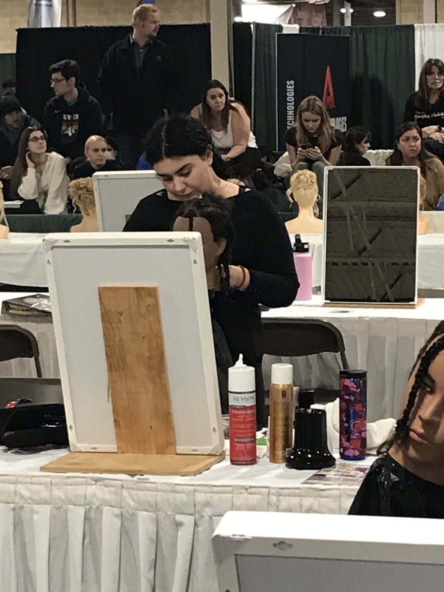 Anya is doing well today in the Hairstyling contest at Skills Ontario today! @tdsb @tdsboyap @TDSB_CCEL @TDSB_STEM @TDSB_SSL18