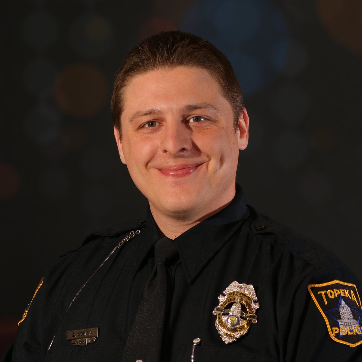 Topeka_Police's tweet photo. It’s #NationalTeacherAppreciationDay and TPD is proud to recognize Officer Gogian, a Student Resource Officer and our Youth Education Officer at the Topeka Center for Advanced Learning &amp; Careers (TCALC). https://t.co/Vtxy2silBX
