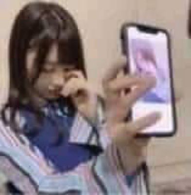 twt suspendeu a minha outra conta so pq mandei um querido 60rt4r os puls0s que odioooo