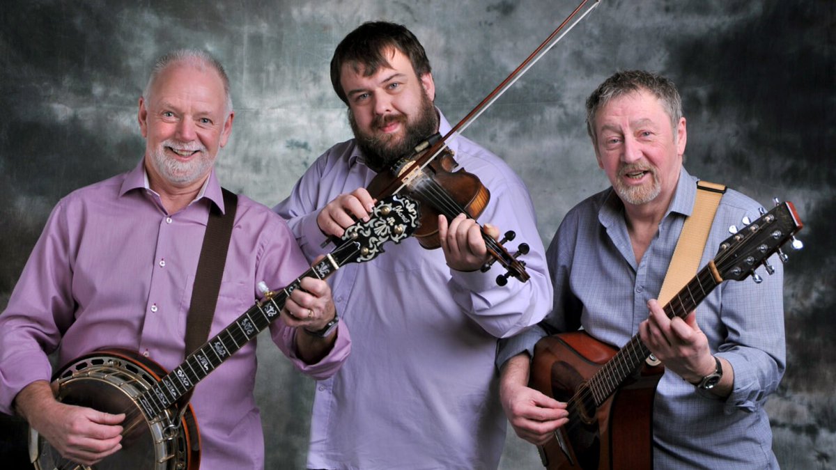 #NorthSeaGas are giving a concert @OldSongsFolk THIS FRIDAY. 7:30 PM EDT. $10 for youth, $25 general, pay-what-you-can to stream it if you can't join in person. And WE get to co-sponsor it. Come see one of #Scotland's most famous folk bands! Tickets: oldsongs.org/event/north-se…