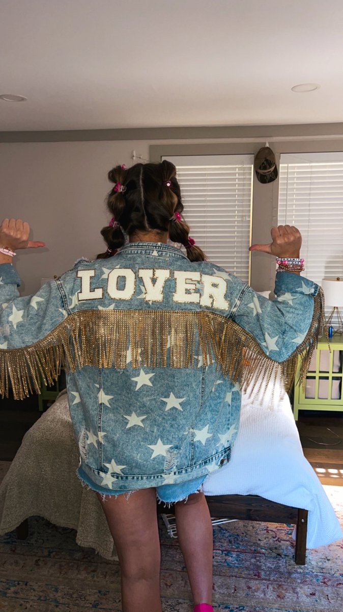 riley ⸆⸉ tweet media