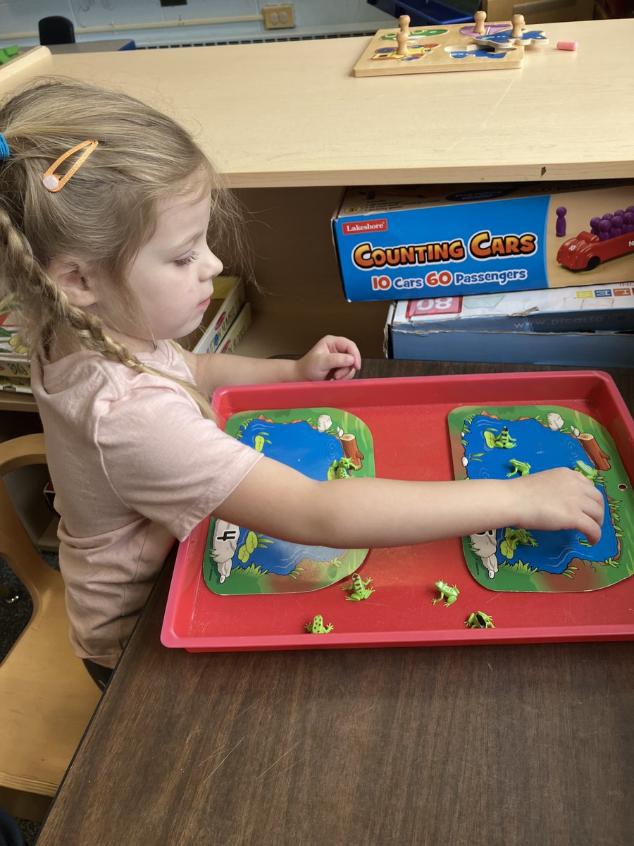 MrsVesaM's tweet photo. Working hard in the math center. #112teachers #112leads @GreenBaySchool https://t.co/LI33zSJ2bm