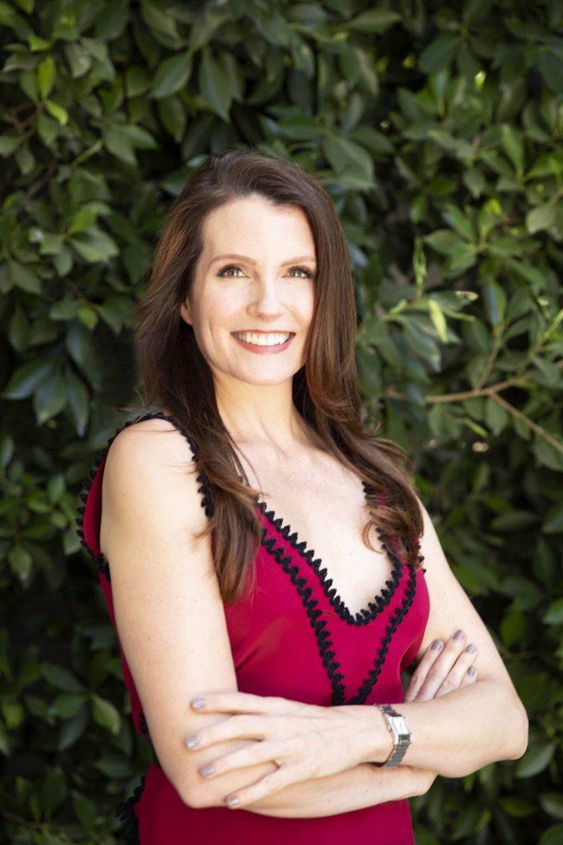 CAHomeandDesign's tweet image. Read more from our conversation with Kneedler Fauchere&apos;s Chief Operating Officer Gina DeWitt, who is known and widely respected for her vast knowledge but more importantly for her gracious and kind spirit. tinyurl.com/esnb58b3