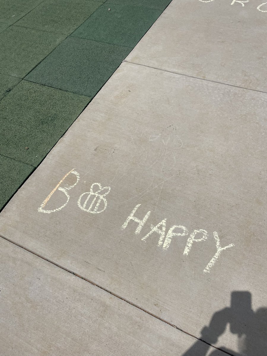 Today was letter “I” in our A-Z countdown. We said “I can be Kind” and chalked our sidewalks with kindness. I’m so proud of them. 💚💚💚 <a href="/Jack_D_Johnson/">Jack D. Johnson</a> <a href="/MrHolladayJES/">Patrick Holladay</a> #InspireExcellence