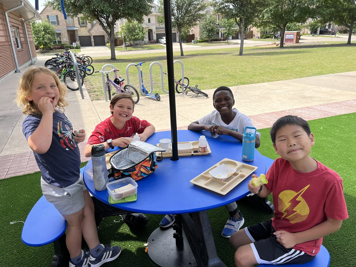 Vicky Bass tweet media