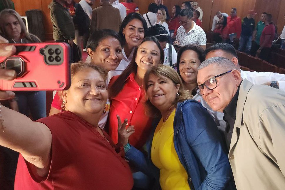 Yelitze Santaella tweet media