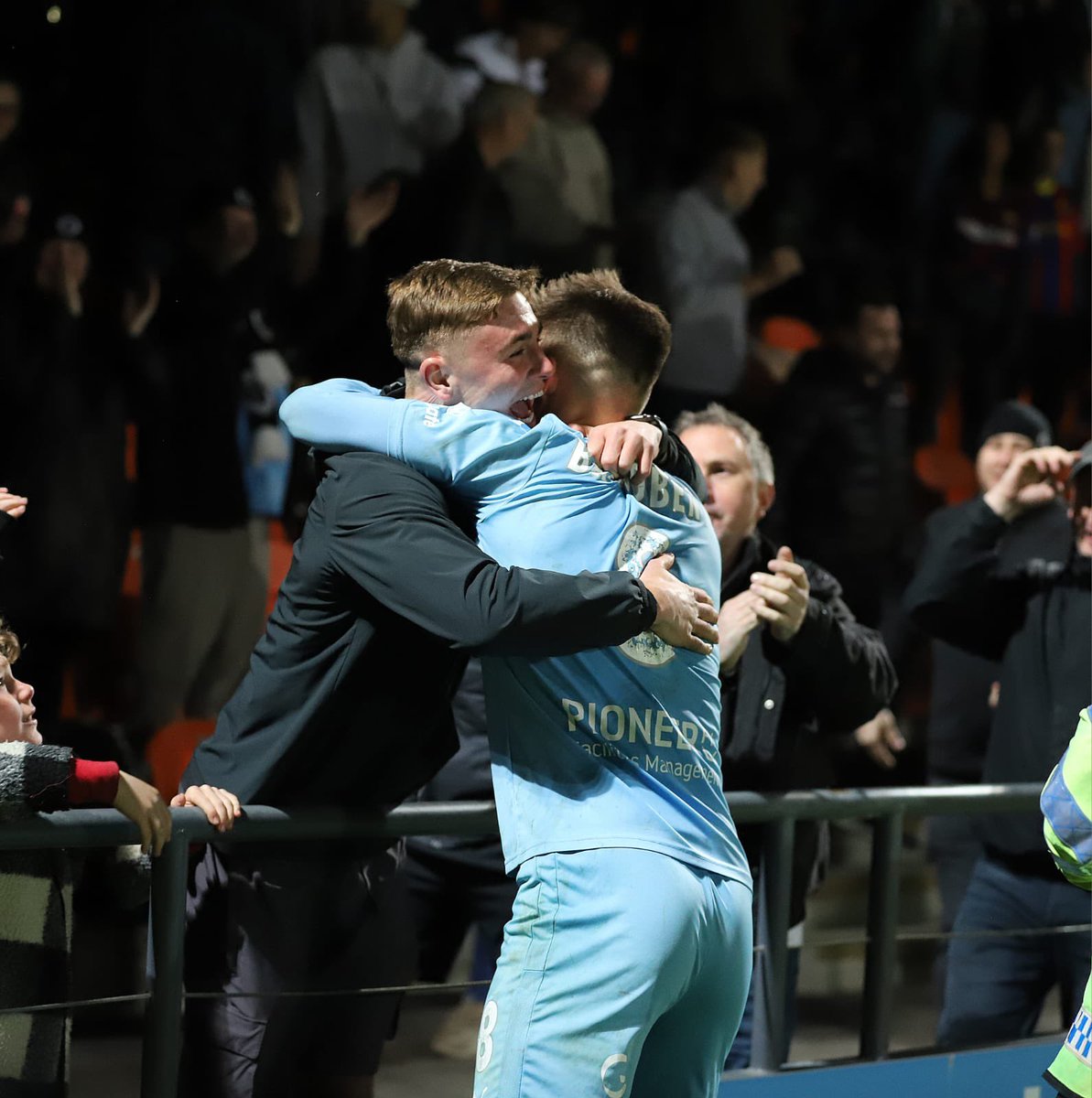 boreham_woodfc tweet picture