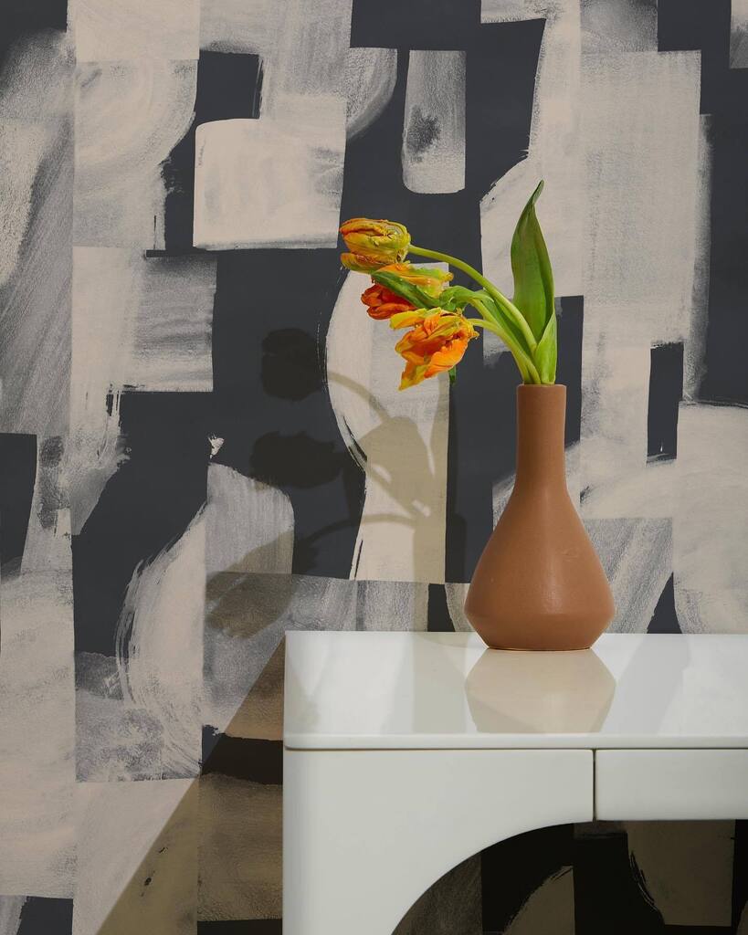 Thatcher_studio's tweet photo. Agolise, one of our newest releases, seen here in White Tea on Charcoal. 

Inspired by the shapes and reflections of water, Agolise adds texture and movement to any space. https://t.co/ftdYaPnEym https://t.co/cikQPHhJLG