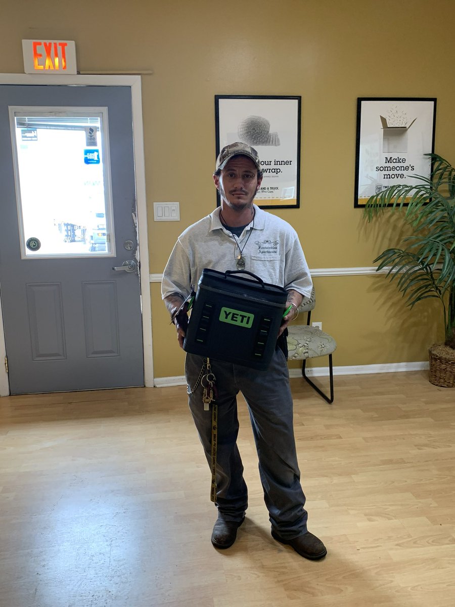 twomenhsv's tweet photo. Fun time at the AANA Trade Show! 📽️ Theme was Movie Night &amp; we embraced #GreasedLightnin!💋🏁 Stephanie &amp; Meredith dressed up as the Pink Ladies! 💄🕶️ We gave away a yeti cooler &amp; TMT tumbler. Congrats to Matthew of Fontainbleu Apartments on winning it! 🎉 #greasemovie #tmthsv https://t.co/FXCb0TOoUx