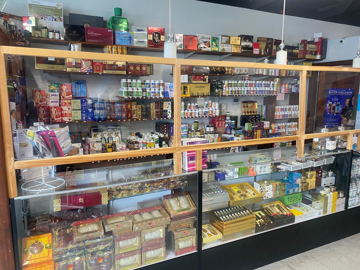 ProHealthConn's tweet image. Welcome Vietnamese healthy supplement store Hoa Phat HT multi service and gift shop located at 283 Adams St. in Dorchester, Ma. Thank you for being part of our net work.  Vitamins, oils, pain, relief, weight management, and more all natural.