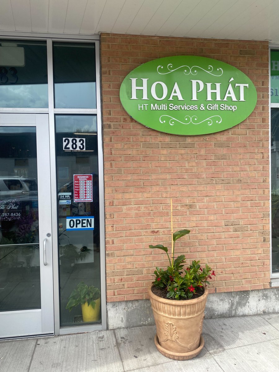 ProHealthConn's tweet image. Welcome Vietnamese healthy supplement store Hoa Phat HT multi service and gift shop located at 283 Adams St. in Dorchester, Ma. Thank you for being part of our net work.  Vitamins, oils, pain, relief, weight management, and more all natural.
