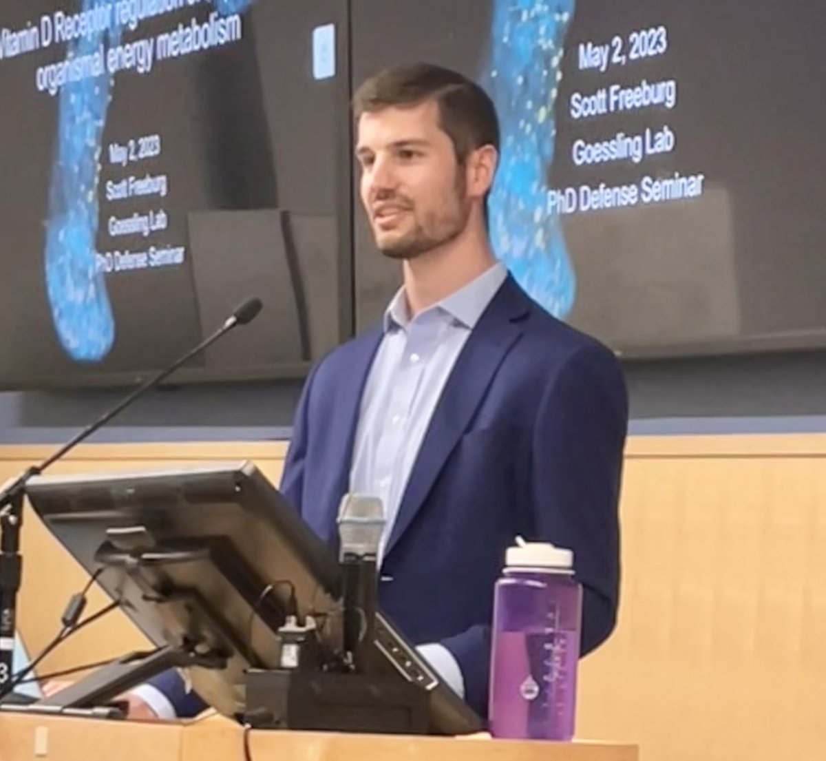 HMS DRB Program (@drb_hms) on Twitter photo Huge congrats to <a href="/BBS_Harvard/">BBS at Harvard</a> DRB grad student Scott Freeburg from the <a href="/WGoessling/">Wolfram Goessling</a> lab on an outstanding PhD thesis defense today!!! ๐๐ฅณ๐พ๐๐ฌ๐งซ๐ Huge congrats to <a href="/BBS_Harvard/">BBS at Harvard</a> DRB grad student Scott Freeburg from the <a href="/WGoessling/">Wolfram Goessling</a> lab on an outstanding PhD thesis defense today!!! ๐๐ฅณ๐พ๐๐ฌ๐งซ๐
