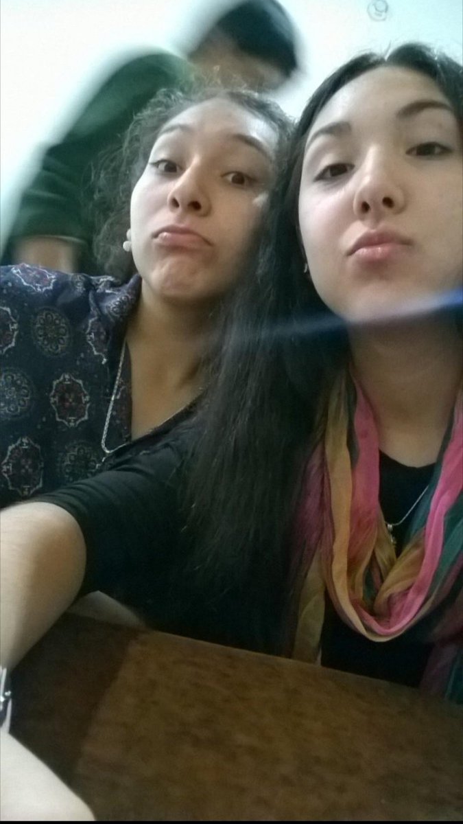 RooCampoo's tweet photo. @TamaraChapero Angel miranossssssss https://t.co/IEOQ5hWIik