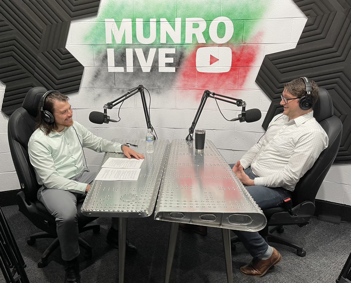 MunroLive_Pod's tweet photo. Thanks Ben, Director of Electrical Hardware Engineering @GKN__Automotive for coming on the pod today! https://t.co/OpKr2MOS2c