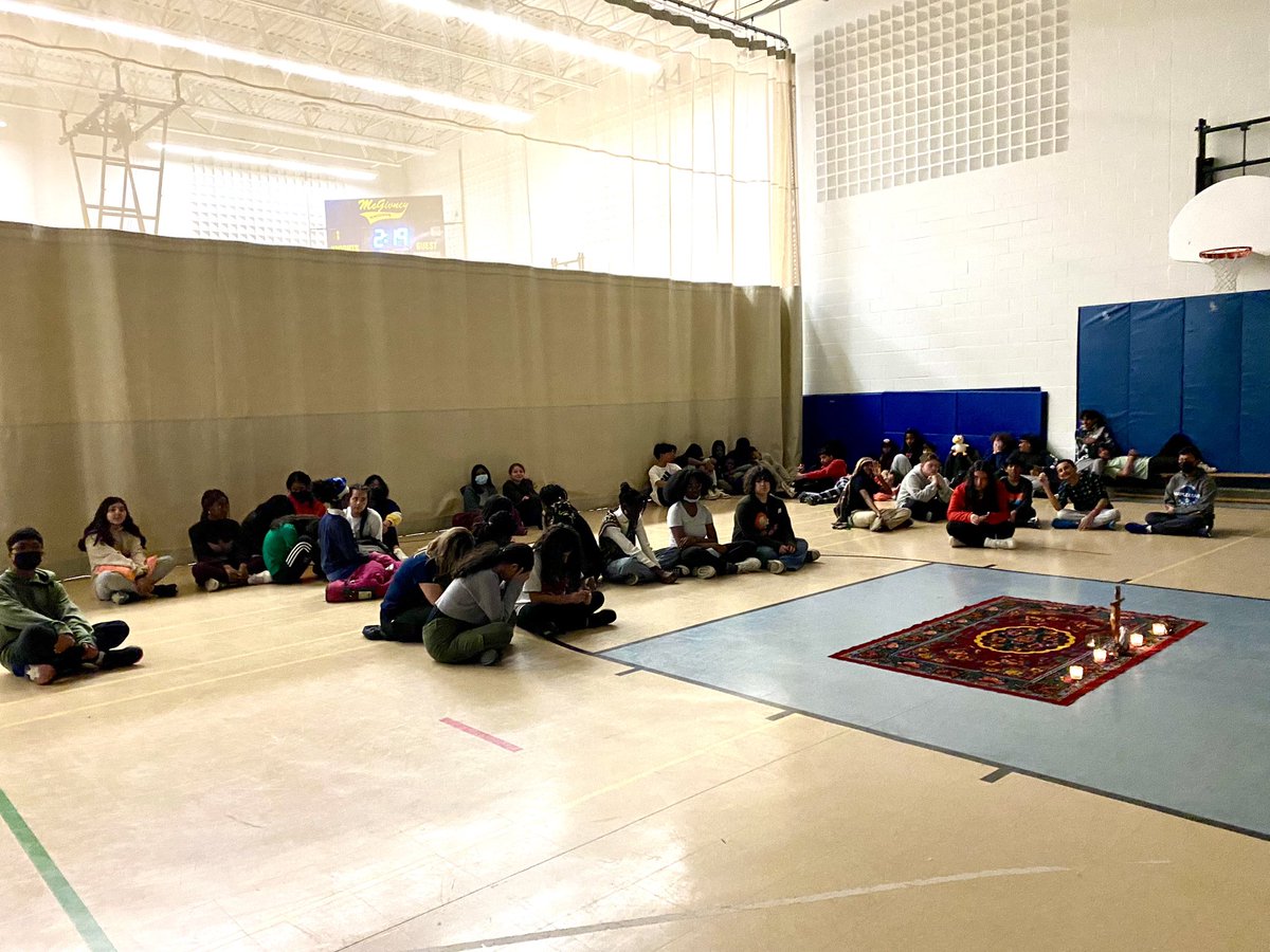 Mrs_FernGivney's tweet photo. Continuing to celebrate #CEW2023 ‘When We Listen’ with a special Guided Catholic Meditation!  Gr. 8 #McGivneyKnights concluded the day with Jesus and Thomas in the “upper room”, after Jesus’ Resurrection!  Thank you Mr. DaCosta @McGivneyDPCDSB for joining us!  #DPCDSB_CEW https://t.co/YNByazso9h